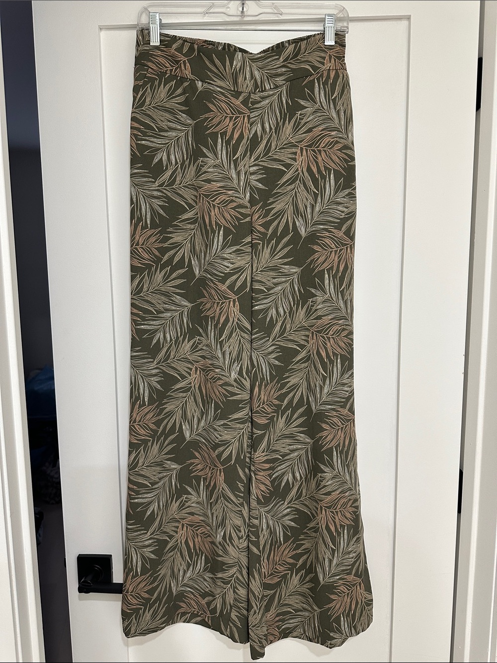 a new day Olive and Tan Palm-Print Maxi Skirt